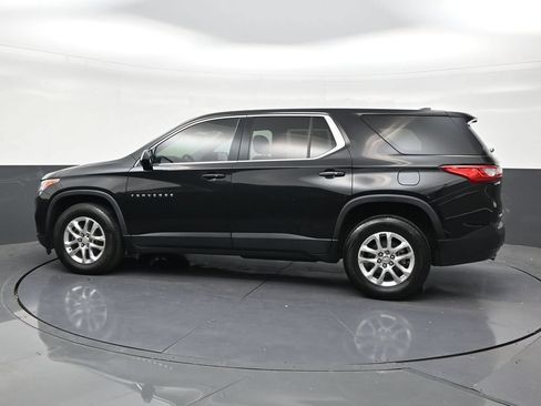 Used 2020 Chevrolet Traverse LS FWD image 2