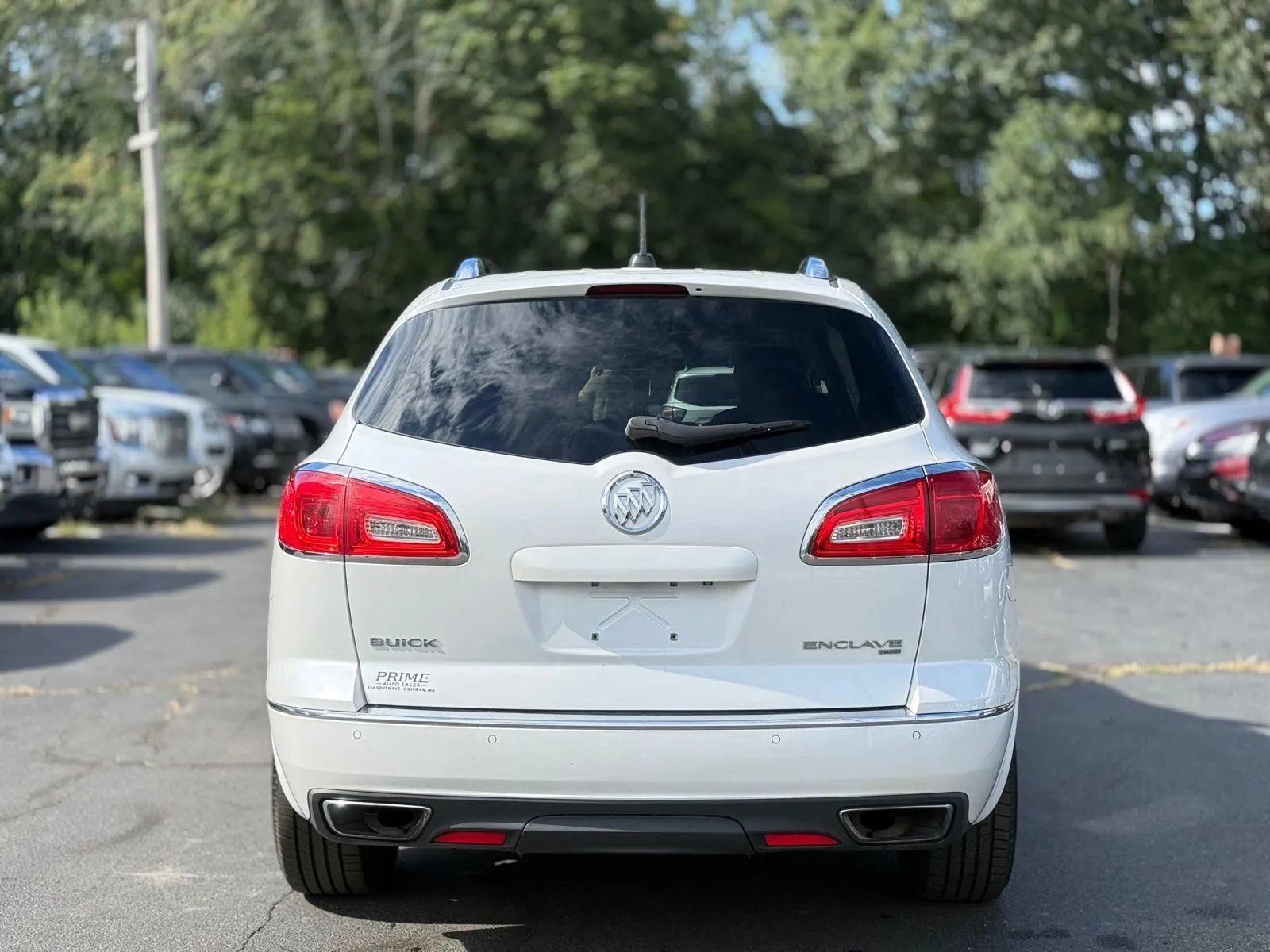 Used 2017 Buick Enclave Premium w/ Trailering Package AWD/4WD image 6