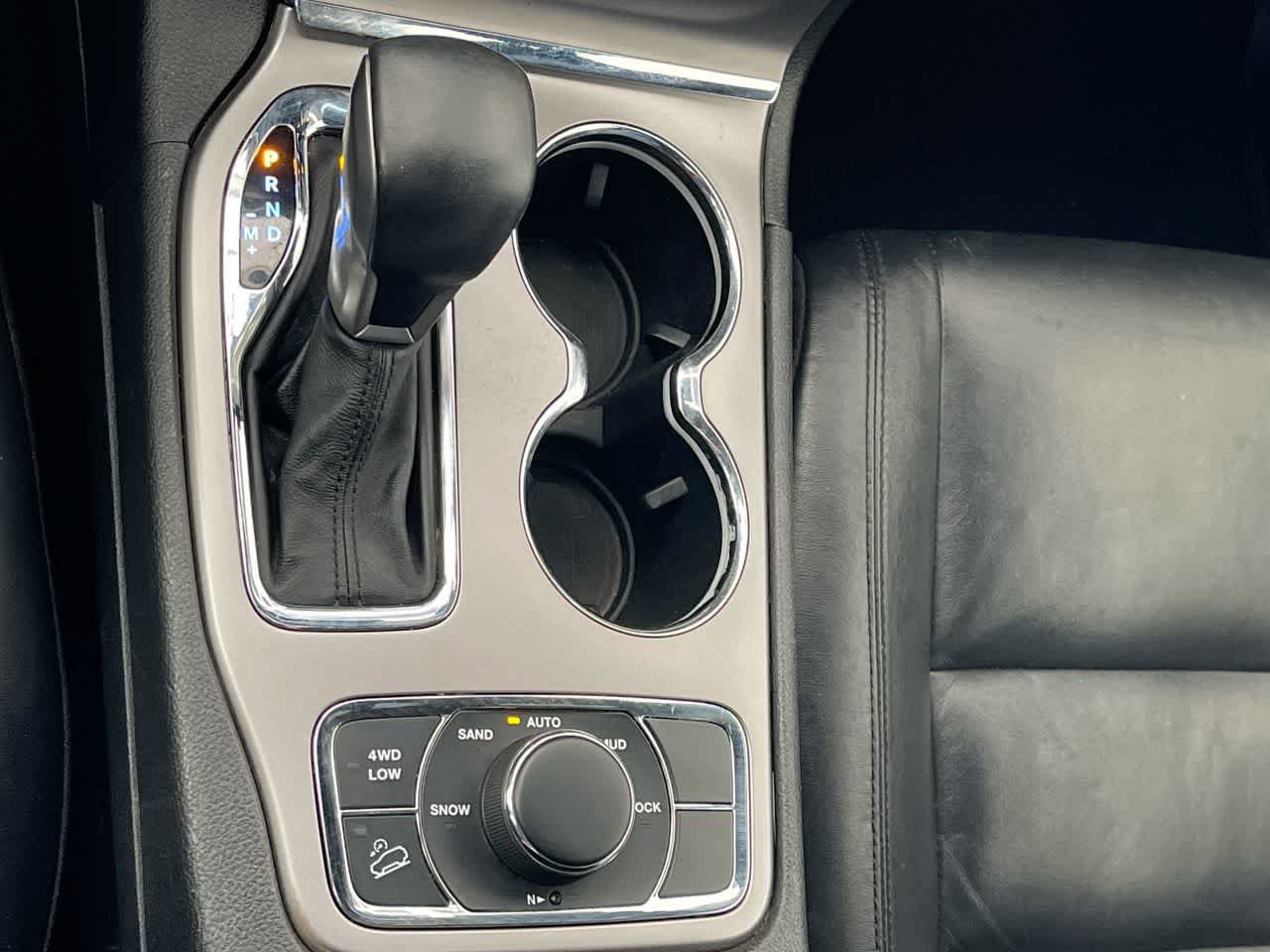 Used 2019 Jeep Grand Cherokee Limited AWD/4WD image 20