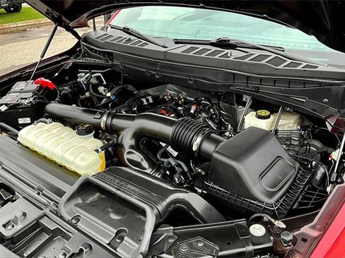 Certified 2024 Ford F150 Platinum image 32