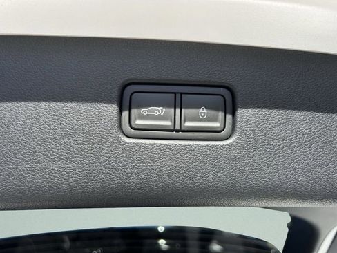 New 2026 Genesis GV80 3.5T Prestige image 17