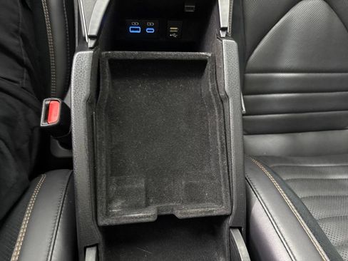 Used 2022 Toyota Avalon Touring w/ Advanced Safety Package FWD image 23