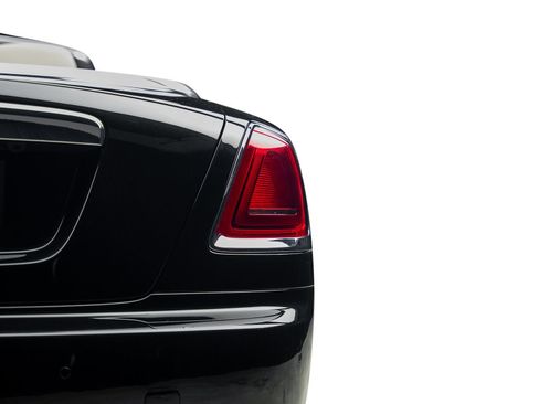 Used 2016 Rolls-Royce Dawn RWD image 15