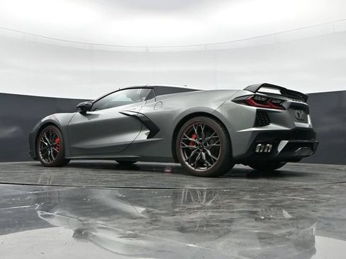 Used 2023 Chevrolet Corvette Stingray Premium Conv w/ Z51 Performance Package RWD image 43