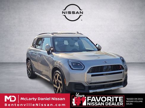 Used 2025 MINI Cooper Countryman S AWD/4WD image 1