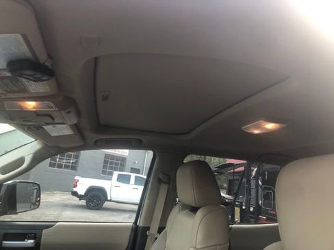 Used 2019 Toyota Tundra Limited w/ Limited Premium Package image 11