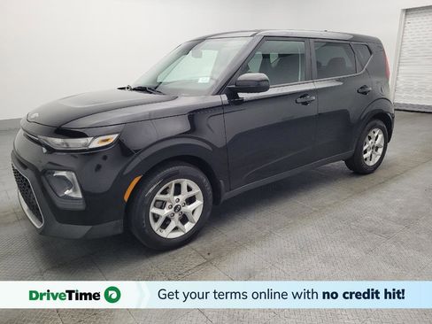 Used 2020 Kia Soul S image 1