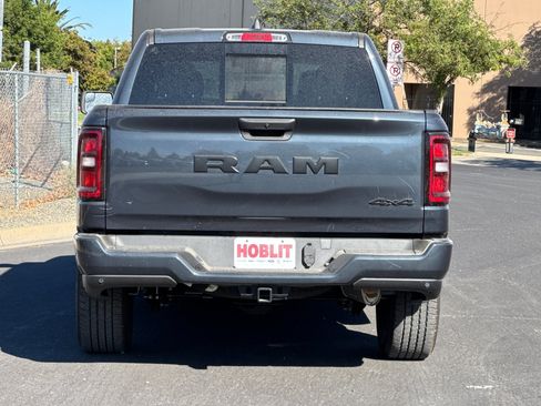 New 2026 RAM 1500 Express AWD/4WD image 4