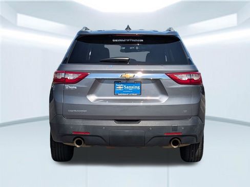 Used 2018 Chevrolet Traverse LT FWD image 5