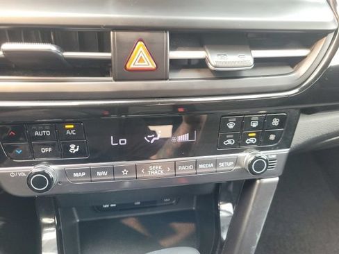 Certified 2024 Kia Seltos S AWD/4WD image 30
