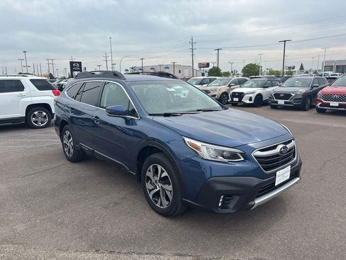 Used 2020 Subaru Outback Limited AWD/4WD image 3