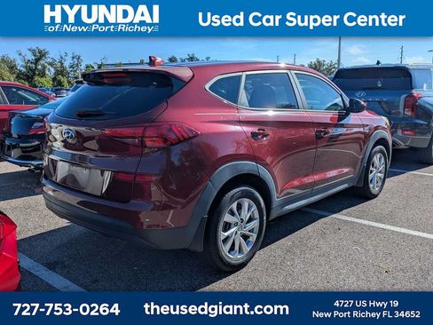 Used 2019 Hyundai Tucson SE FWD image 2