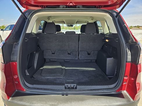 Used 2018 Ford Escape SE AWD/4WD image 12