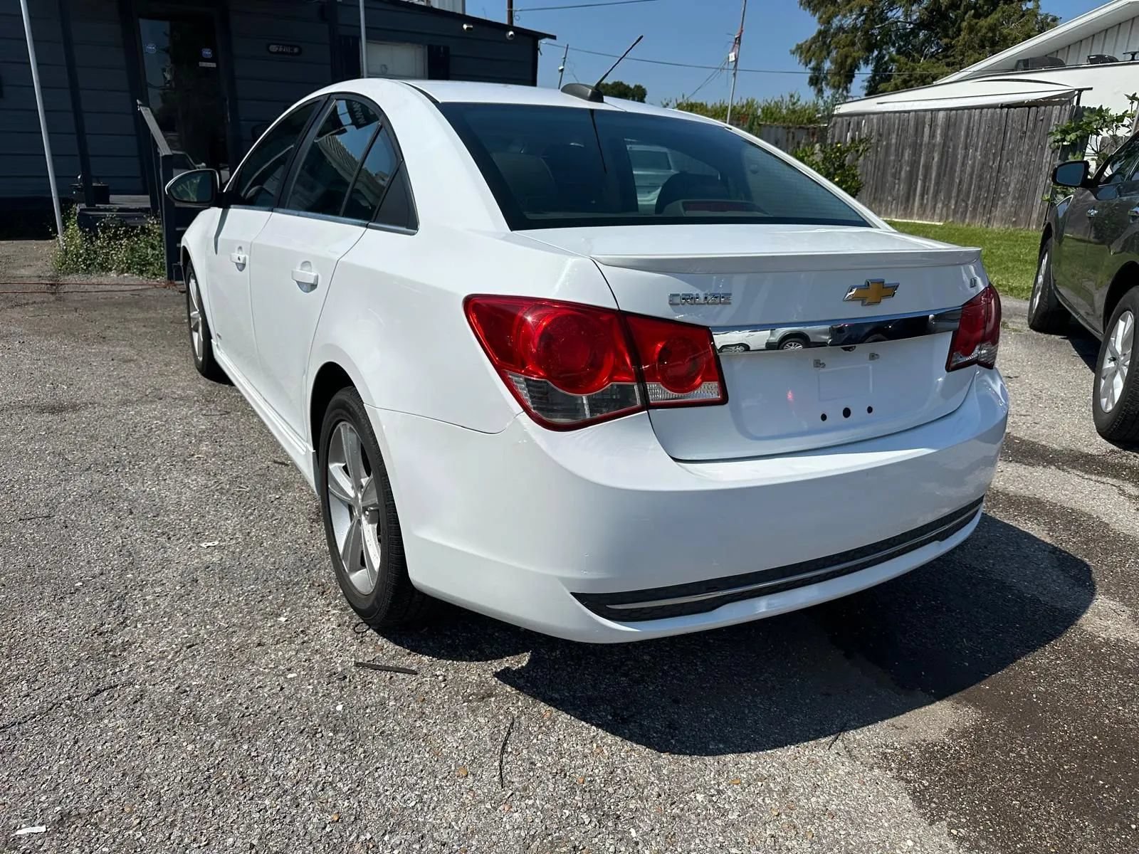 Used 2016 Chevrolet Cruze LT w/ RS Package FWD image 7