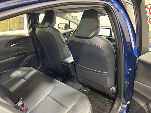 Used 2025 Toyota Prius Limited image 15