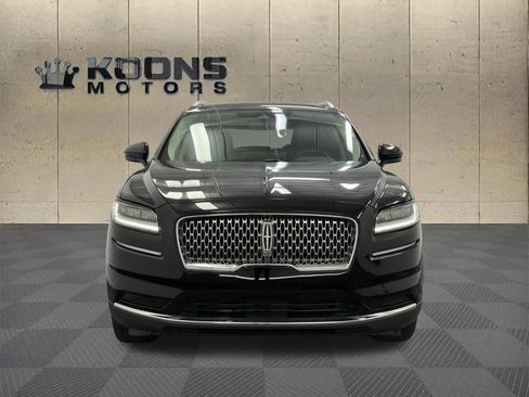 Used 2023 Lincoln Nautilus FWD w/ Premium Package image 3