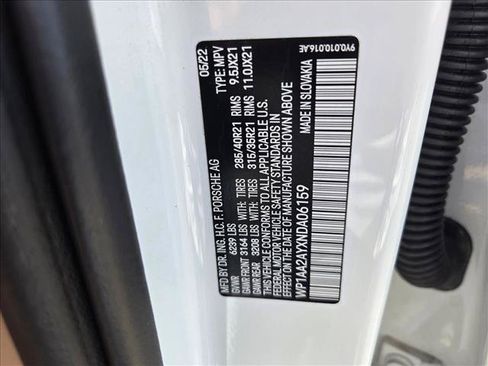 Used 2022 Porsche Cayenne AWD/4WD image 24