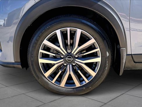 Certified 2024 Nissan Kicks SR w/ SR Premium Package image 9