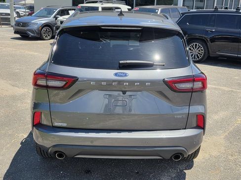 Used 2024 Ford Escape ST-Line Select w/ Tech Pack #1 AWD/4WD image 4