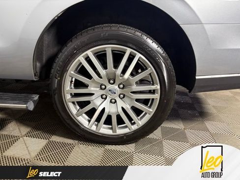 Used 2024 Ford Expedition Limited AWD/4WD image 27