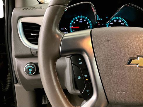 Used 2017 Chevrolet Traverse LT AWD/4WD image 18