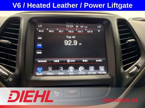 Used 2018 Jeep Cherokee Limited AWD/4WD image 29