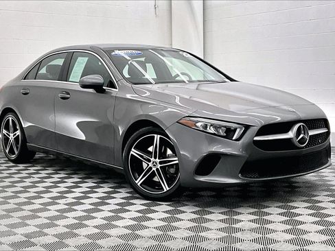 Certified 2022 Mercedes-Benz A 220 image 34