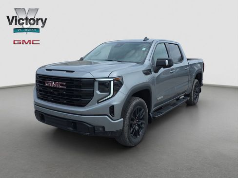 New 2026 GMC Sierra 1500 Elevation w/ Elevation Premium Package AWD/4WD image 3