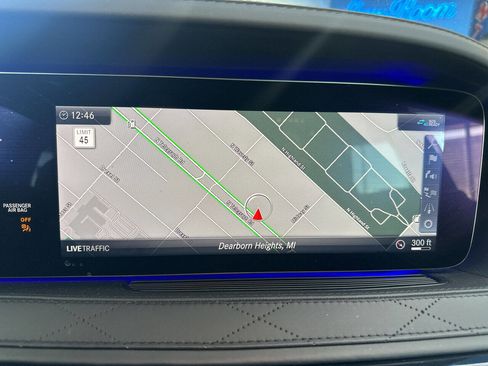 Used 2019 Mercedes-Benz S 560 4MATIC Sedan image 30