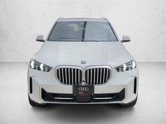 Used 2024 BMW X5 xDrive40i w/ Parking Assistance Package AWD/4WD video 2