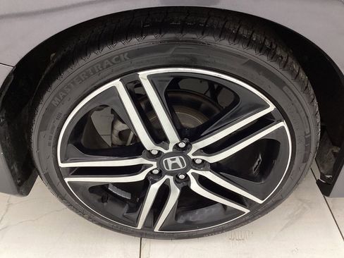 Used 2016 Honda Accord Sport image 46