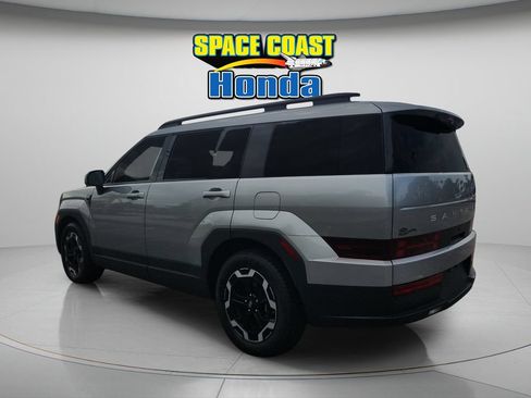 Used 2024 Hyundai Santa Fe SEL FWD image 5