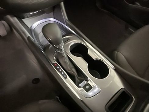 Used 2023 Chevrolet Malibu LT FWD image 21