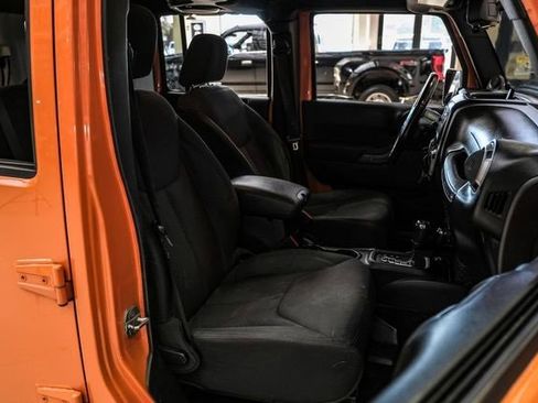 Used 2013 Jeep Wrangler Unlimited Sport image 31