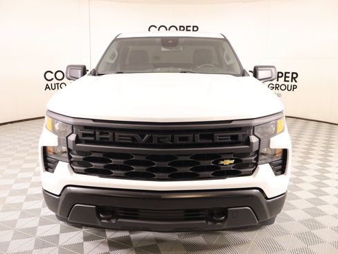 Used 2022 Chevrolet Silverado 1500 W/T w/ WT Value Package AWD/4WD image 8