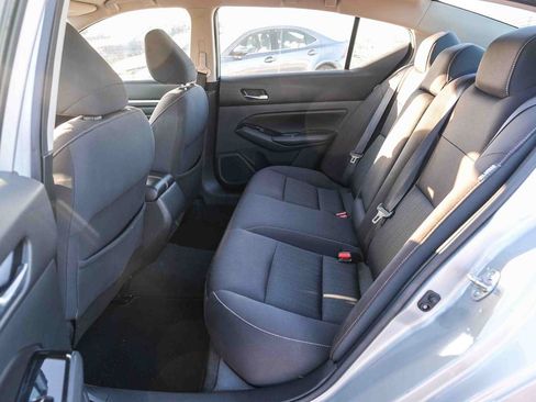 Used 2021 Nissan Altima 2.5 SV FWD image 19