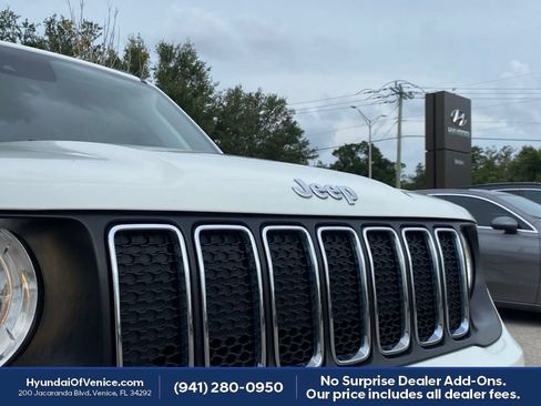 Used 2021 Jeep Renegade Latitude FWD image 69