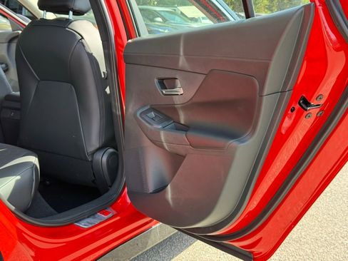 New 2026 Nissan Sentra SR w/ SR Premium Package FWD image 28