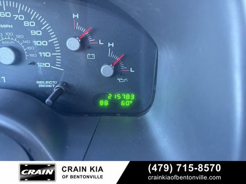 Used 2004 Ford Expedition XLT image 27