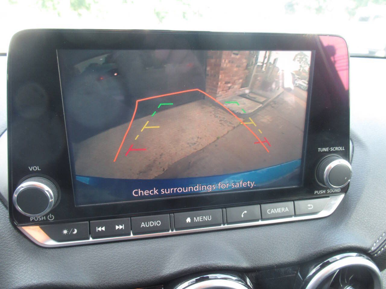 Used 2020 Nissan Sentra SV FWD image 22