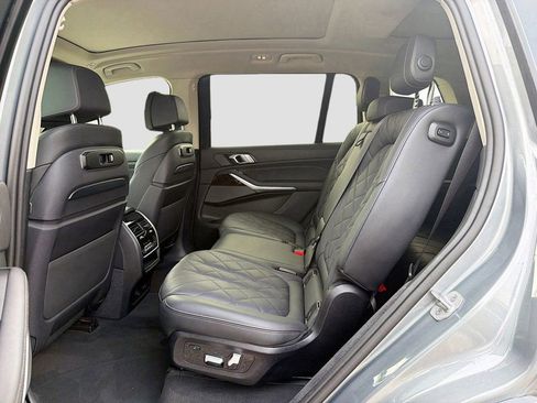 Certified 2024 BMW X7 xDrive40i AWD/4WD image 24