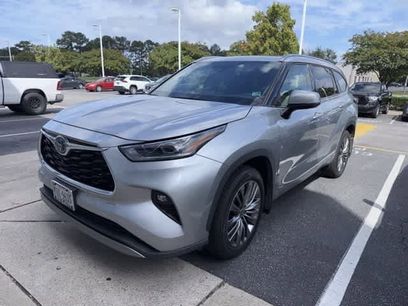 Used 2022 Toyota Highlander Platinum