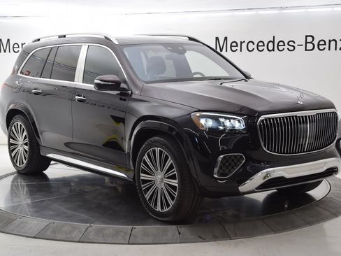 Certified 2024 Mercedes-Benz Maybach GLS 600 4MATIC image 8