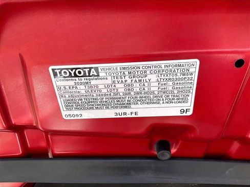 Used 2020 Toyota Tundra SR5 w/ TRD Off-Road Package AWD/4WD image 35
