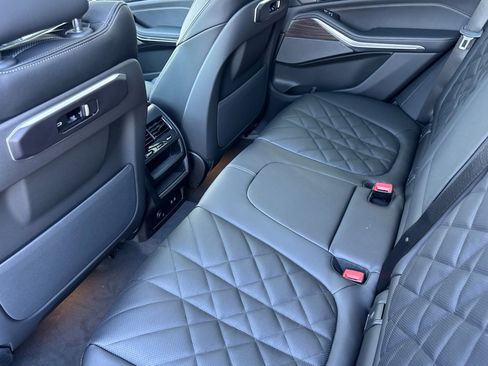 New 2026 BMW X5 xDrive50e AWD/4WD image 19