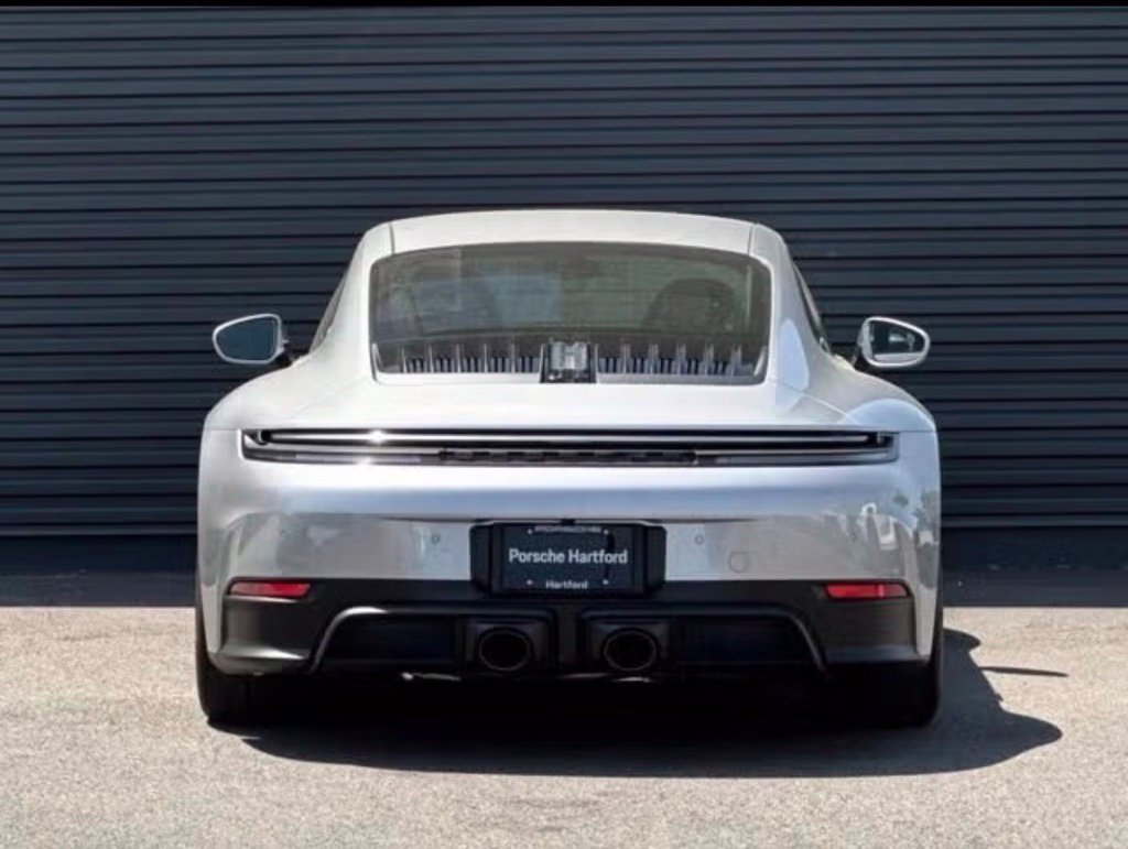 Used 2025 Porsche 911 Carrera 4 GTS AWD/4WD image 7