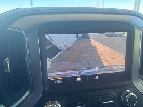 Used 2019 GMC Sierra 1500 SLT w/ SLT Premium Package image 16