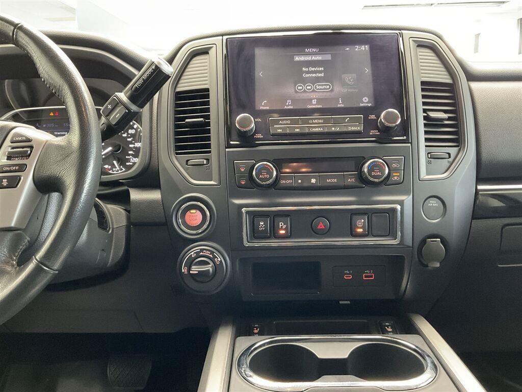 Used 2023 Nissan Titan SV w/ SV Convenience Package AWD/4WD image 18