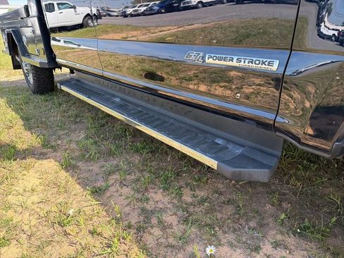Used 2021 Ford F350 Lariat w/ Chrome Package AWD/4WD image 14
