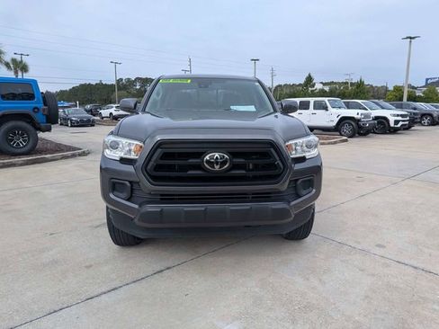 Used 2022 Toyota Tacoma SR w/ SR Convenience Package RWD image 8